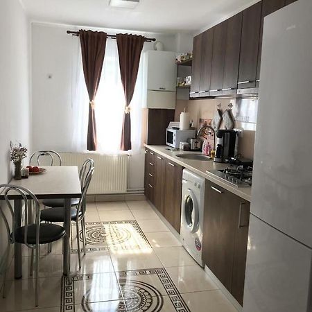 Apartament Mont Blanc Sinaia Exteriör bild