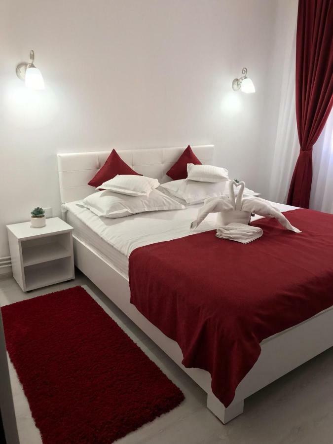 Apartament Mont Blanc Sinaia Exteriör bild