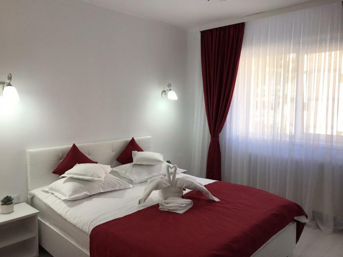 Apartament Mont Blanc Sinaia Exteriör bild