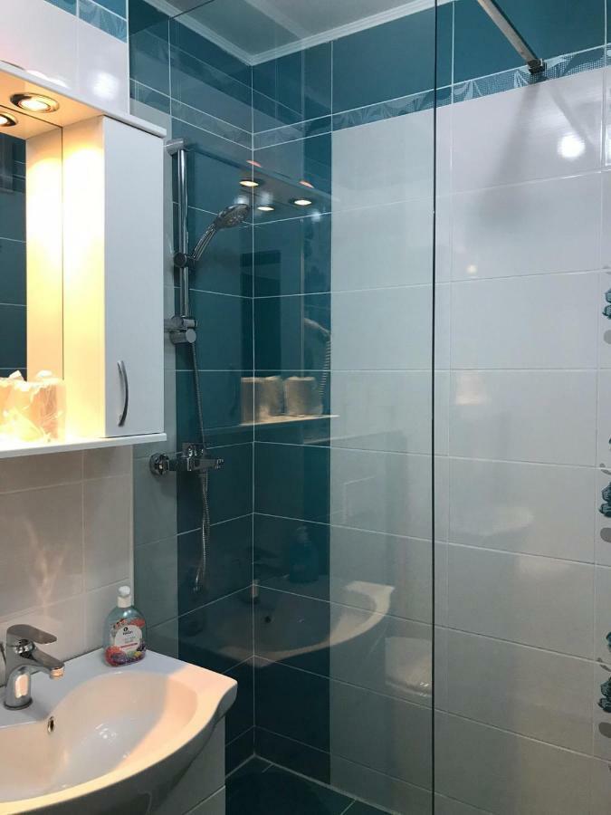 Apartament Mont Blanc Sinaia Exteriör bild